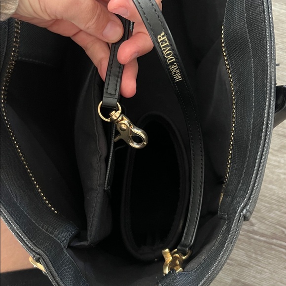 Black Dagne Dover Signature Legend Tote - Picture 15 of 16